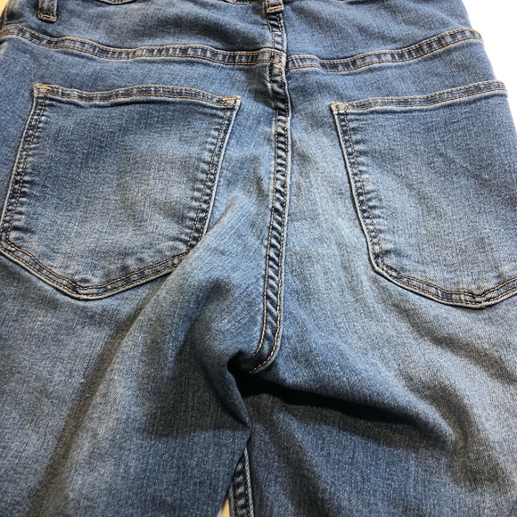 H & M Divided Jeans Size 6 - Picture 2 of 8